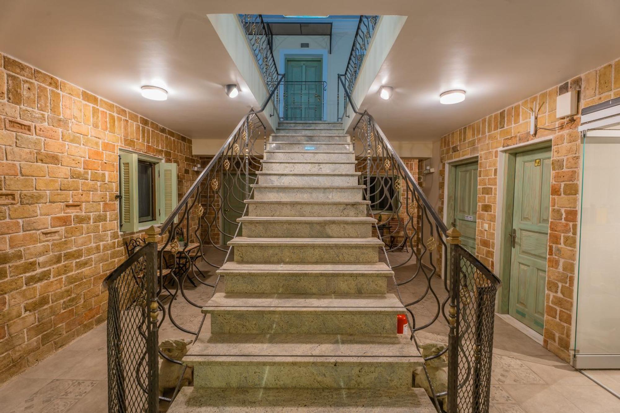 The Stone Manor , Noho Boutique Thissio Athen Eksteriør bilde